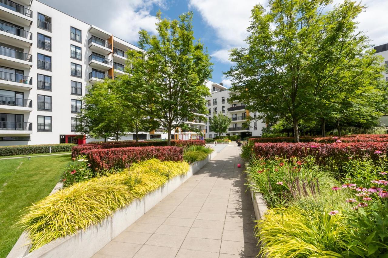 Apartment Powazki Modern Warschau